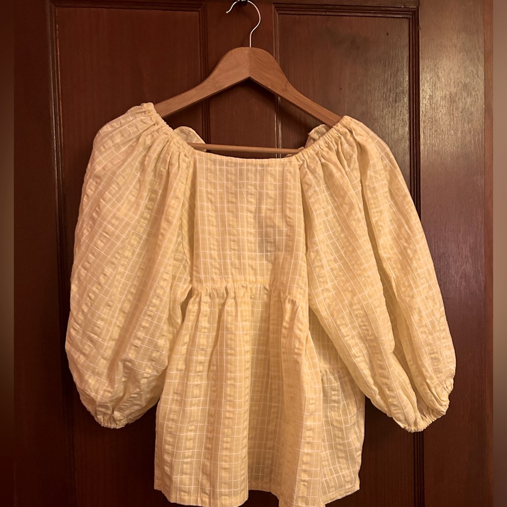 Unlogical Poem Peace Bee With You Yellow top - Size Small/Medium
